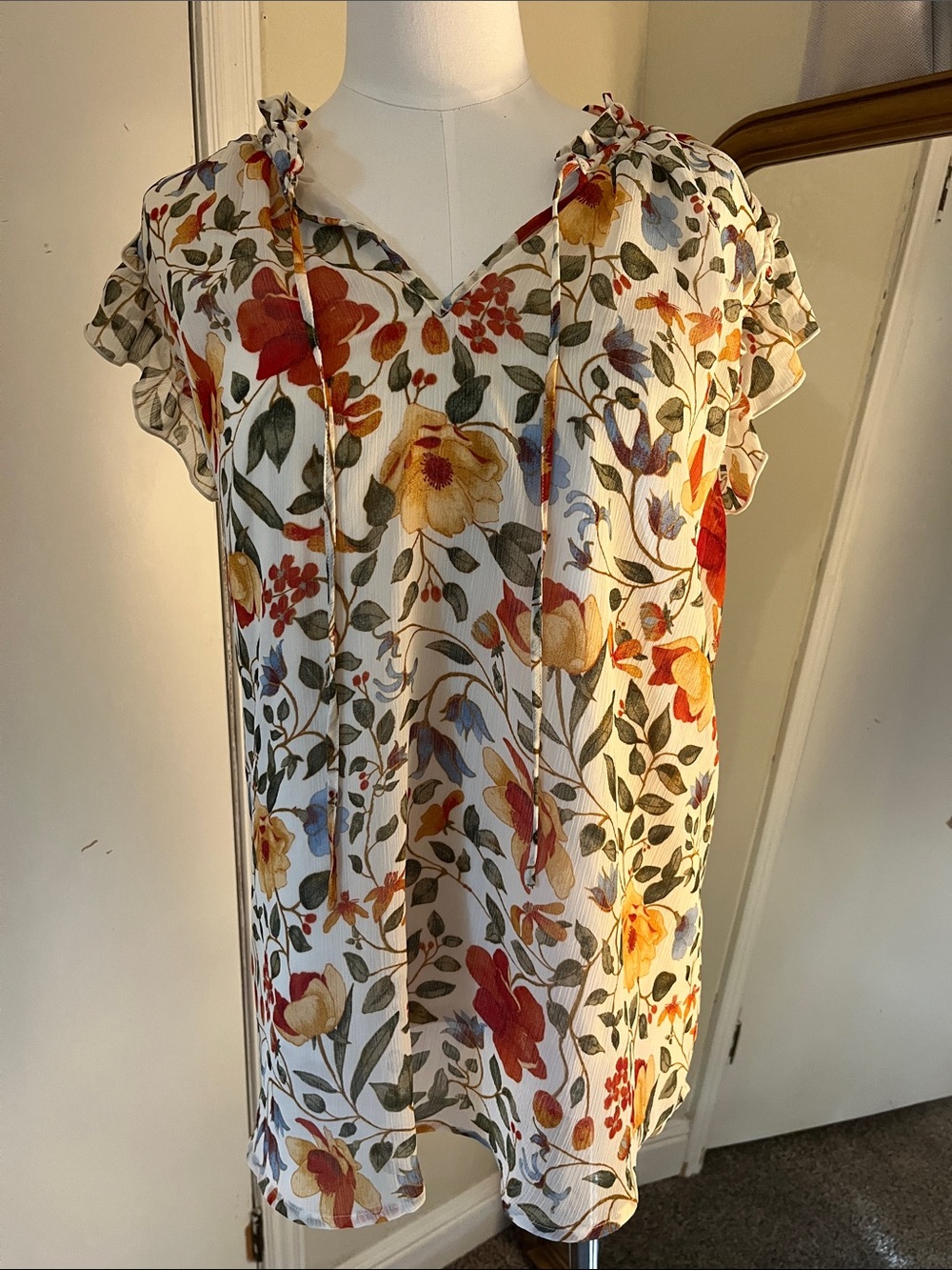 Floral Tie-Neck Short Sleeve Blouse - Cream/Multi